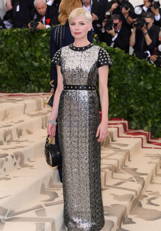 michelle-williams-met-gala-2018-11_thumbnail